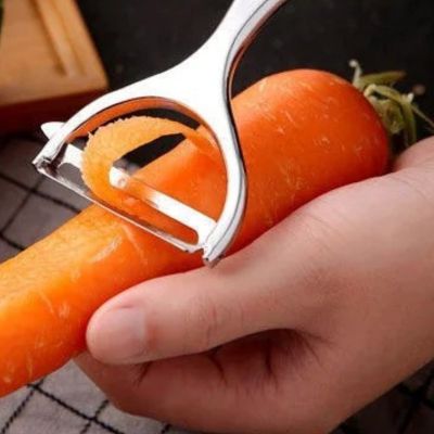 epluche legume carotte épluchage fin
