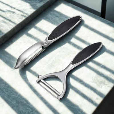 epluche legume confortable avec poignée ergonomique