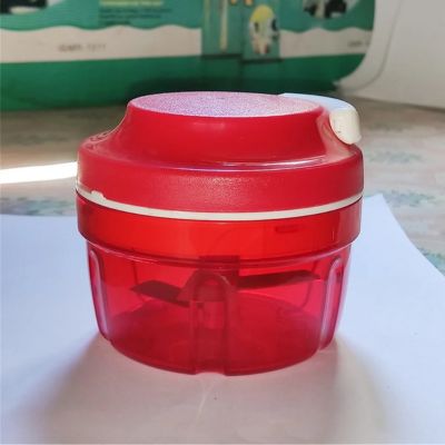 hachoir manuel rouge élégant design