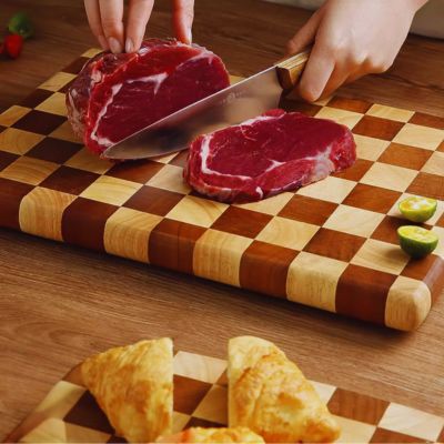 planche à découper bois elegante pour couper la viande