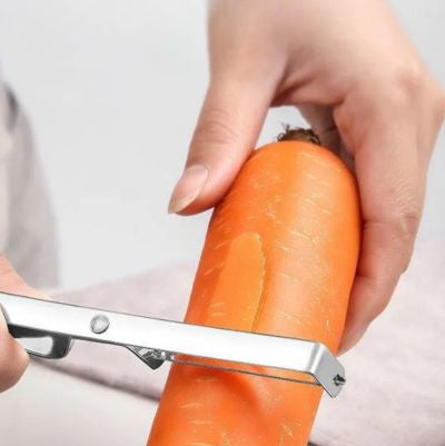 économe à tomates lame précise inox carotte
