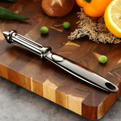 économe minimaliste élégant en cuisine