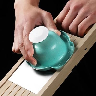 mandoline japonaise bois naturelle protège-main sûre