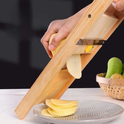 mandoline japonaise bois lamelles fines pommes de terre
