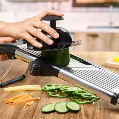 mandoline japonaise élégante design durable concombre poivron