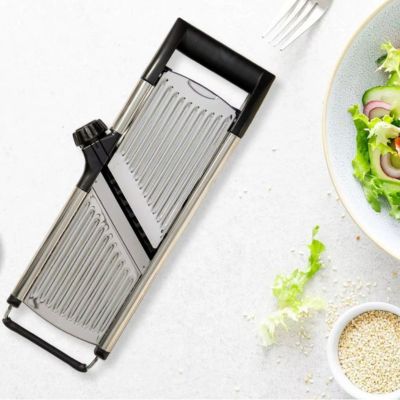 mandoline japonaise sûre enfants présentation colorée salade