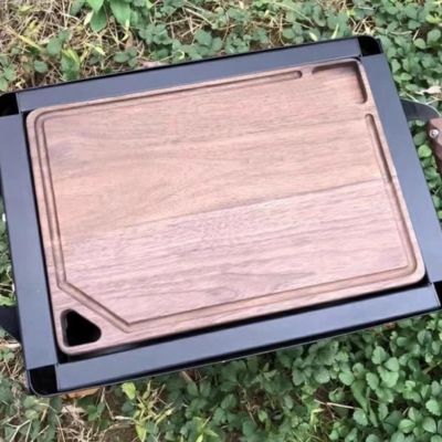 planche a découper bois design légère portable camping barbecue