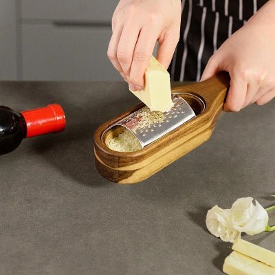 râpe à fromage élégante bois poignée ergonomique