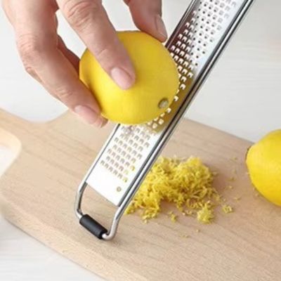 râpe zesteur citron stable antidérapant plan de travail